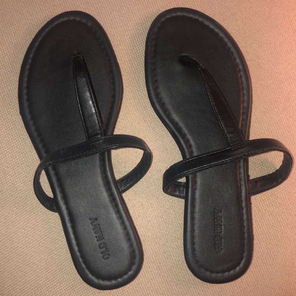 Black old navy sandals